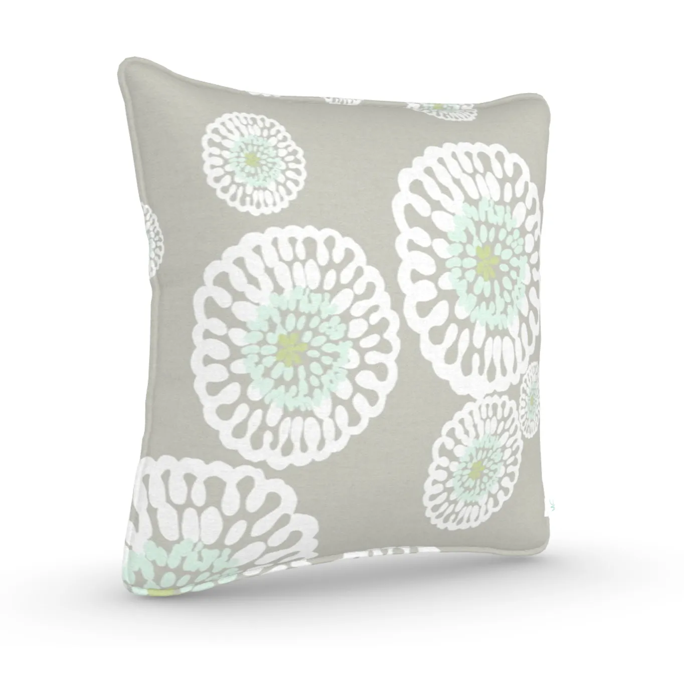 Decorative Throw Pillow in Grand Mum: Oyster