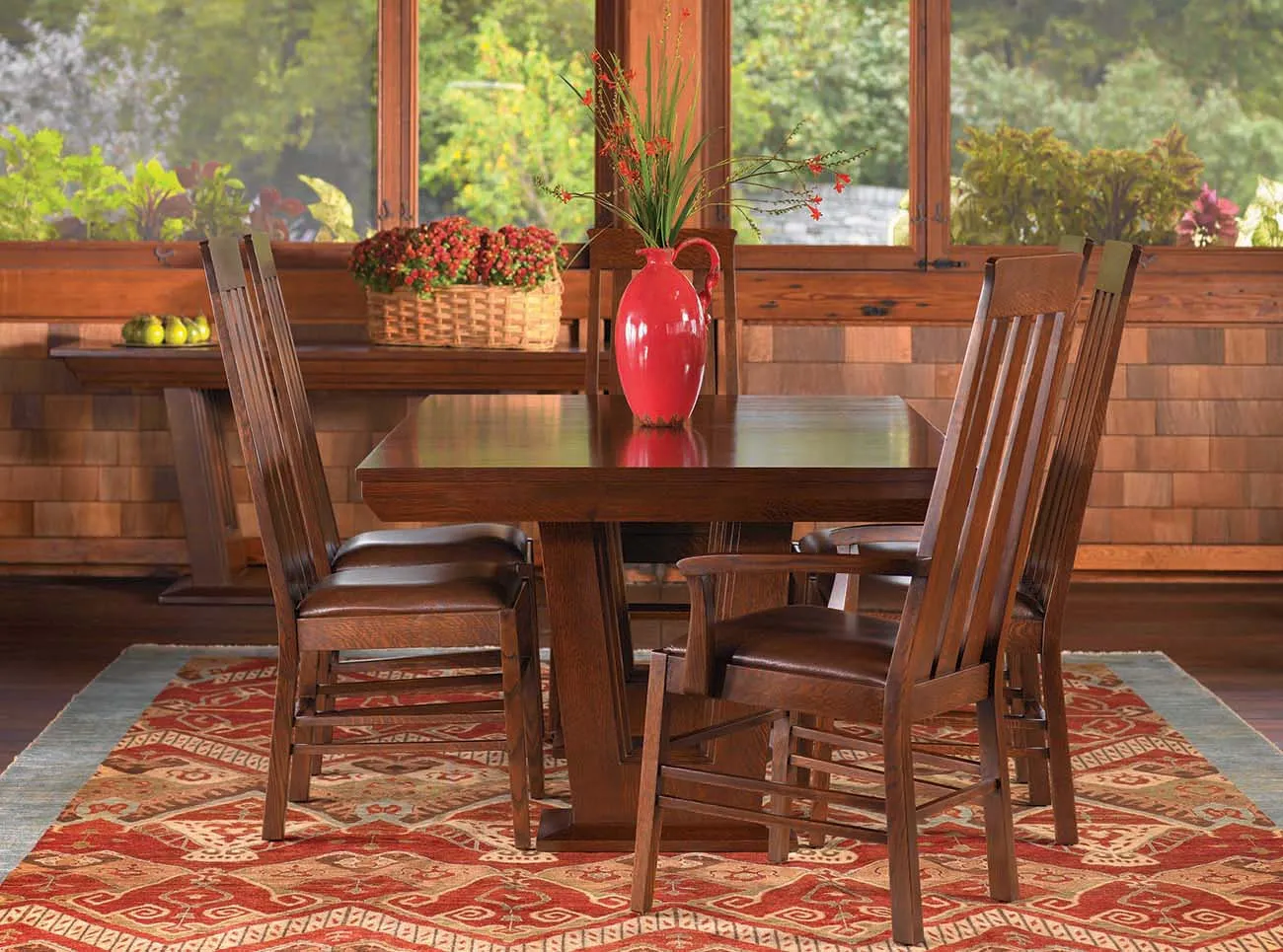 Highlands Pedestal Dining Table