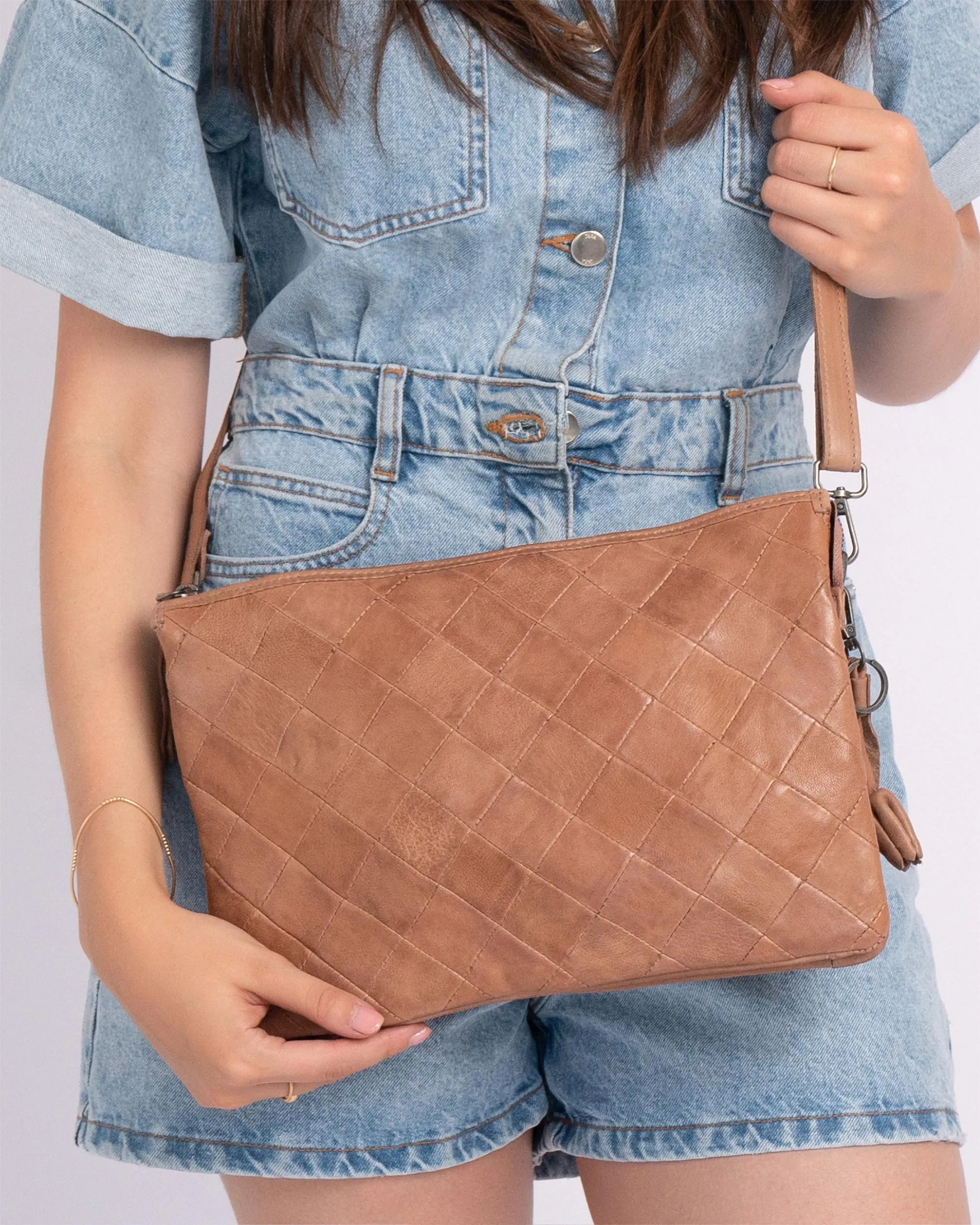 Munter | Large Leather Crossbody Bag