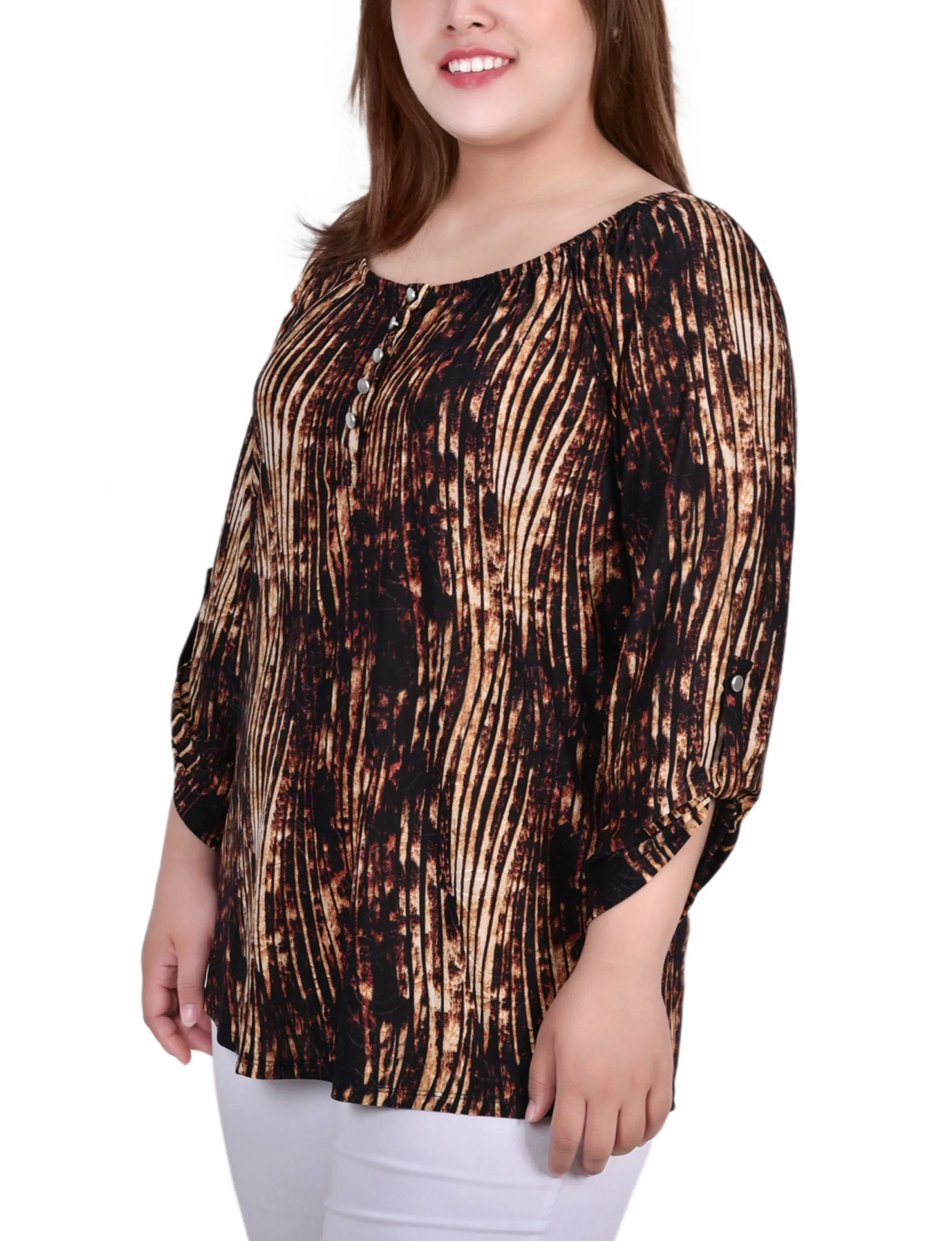 Plus Size 3/4 Push Tab Round Neck Top