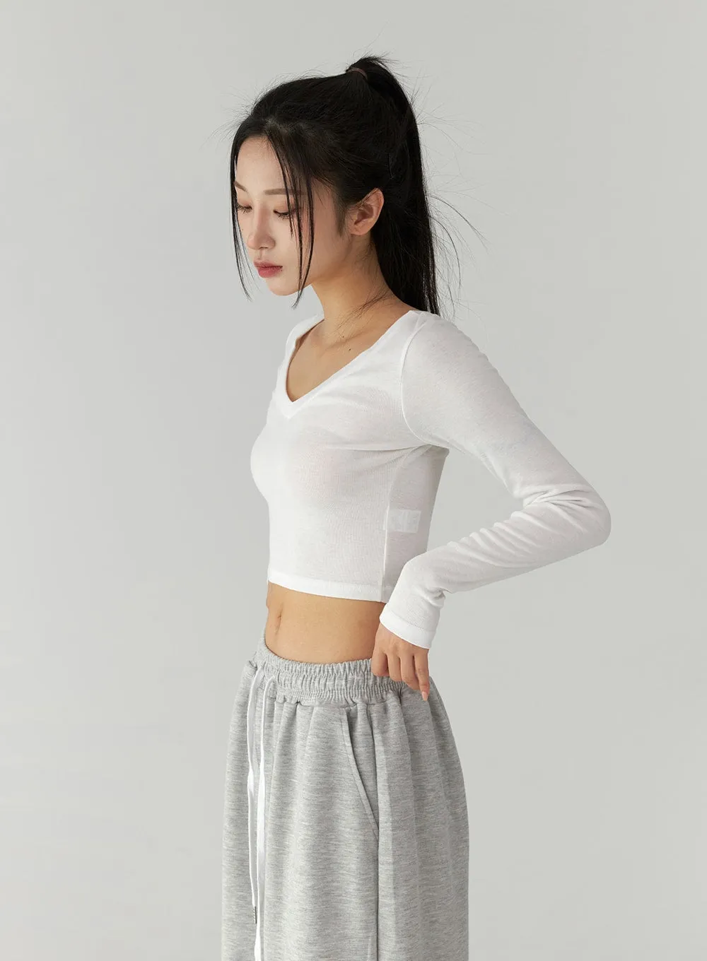 Slim V-Neck Crop Top CD322