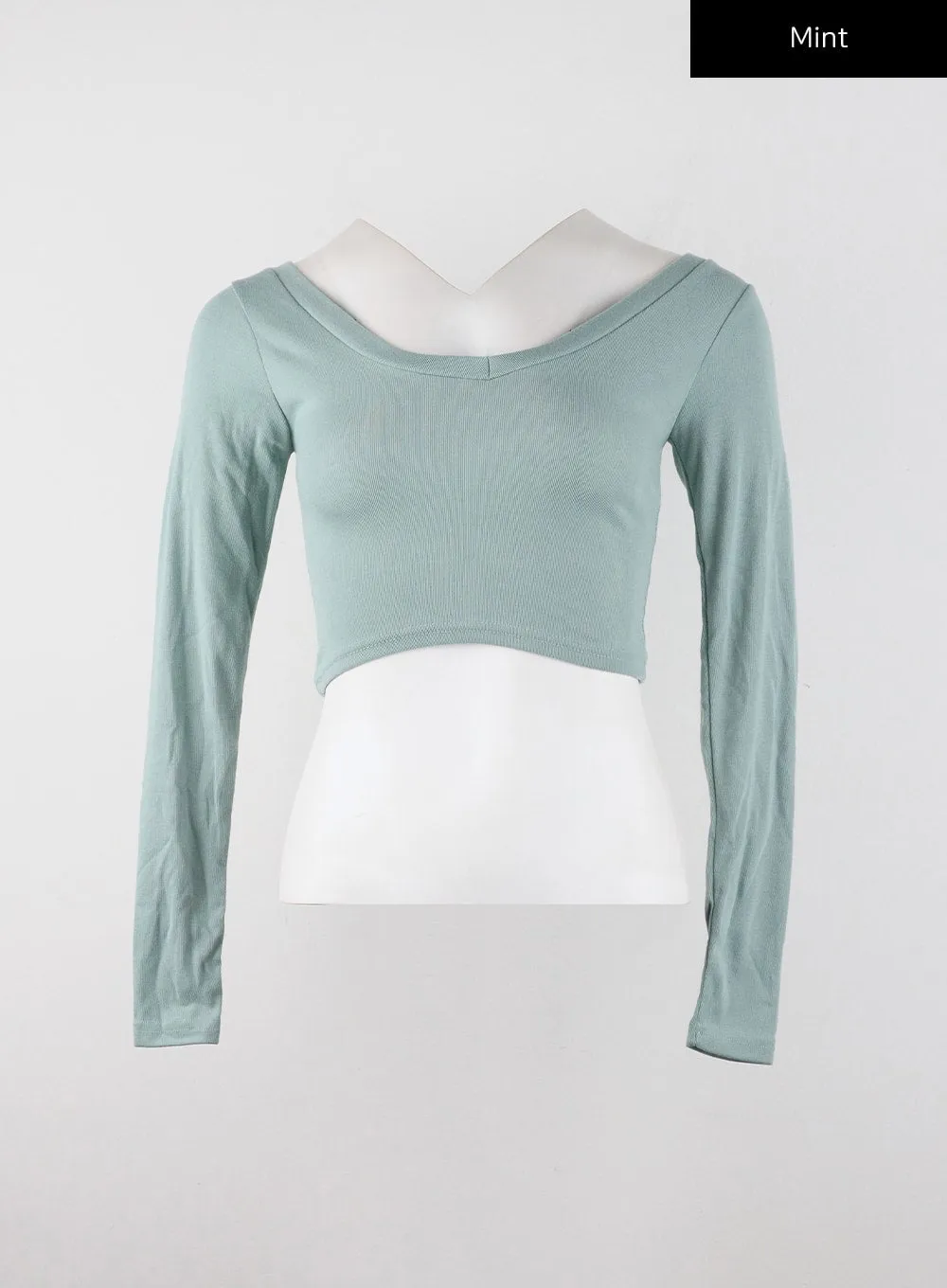 Slim V-Neck Crop Top CD322